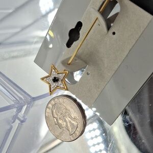 Avon Vintage Gold And Sapphire Star Stick Pin